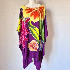 NWT COCO KAI Hawaii Handmade in Bali Floral Paint Batik Resort Poncho Kaftan